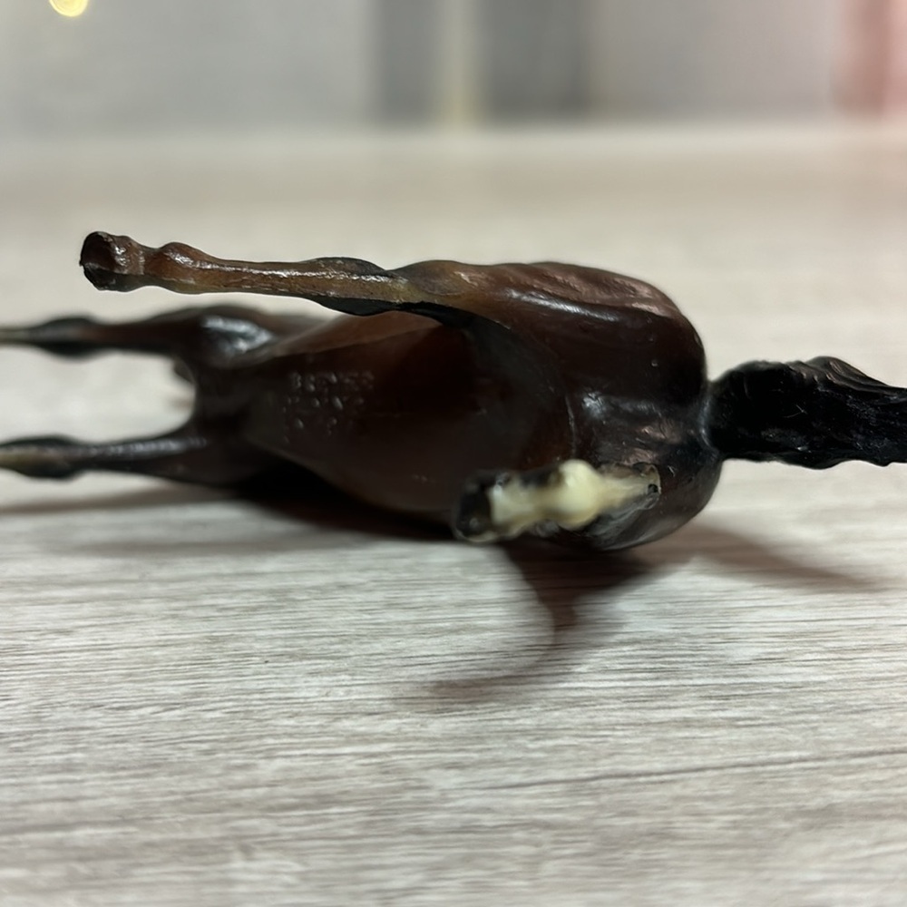 Breyer Vintage Stablemate Dark Bay Seabiscuit - Picture 8 of 8